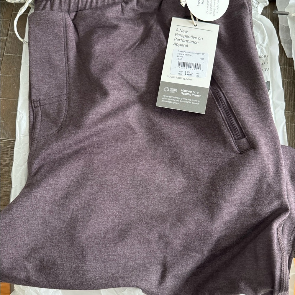Vuori Sangria Heather Jogger Pants BRAND NEW